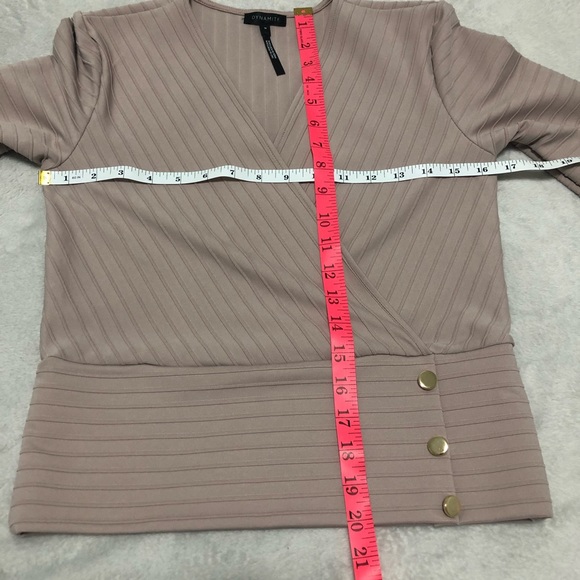 Dynamite Nude Peplum Top with gold buttons M - Picture 6 of 8